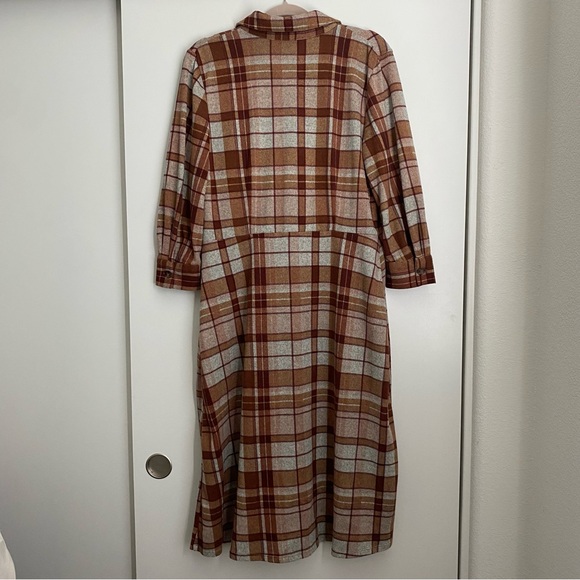 Plaid Button-Up Dress - Picture 3 of 3